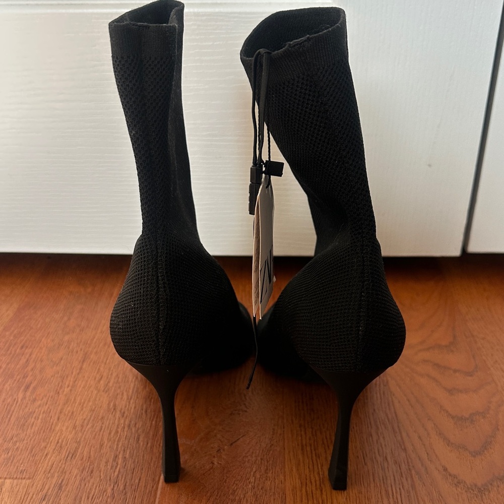 Zara Black Heeled Open Toe Boots - Picture 6 of 6